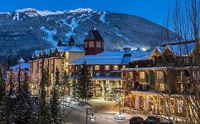 Delta Whistler Village Suites 4*